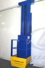 Em movimento descendente